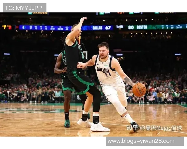 凯尔特人对决小牛队的精彩较量分析与赛季前景展望